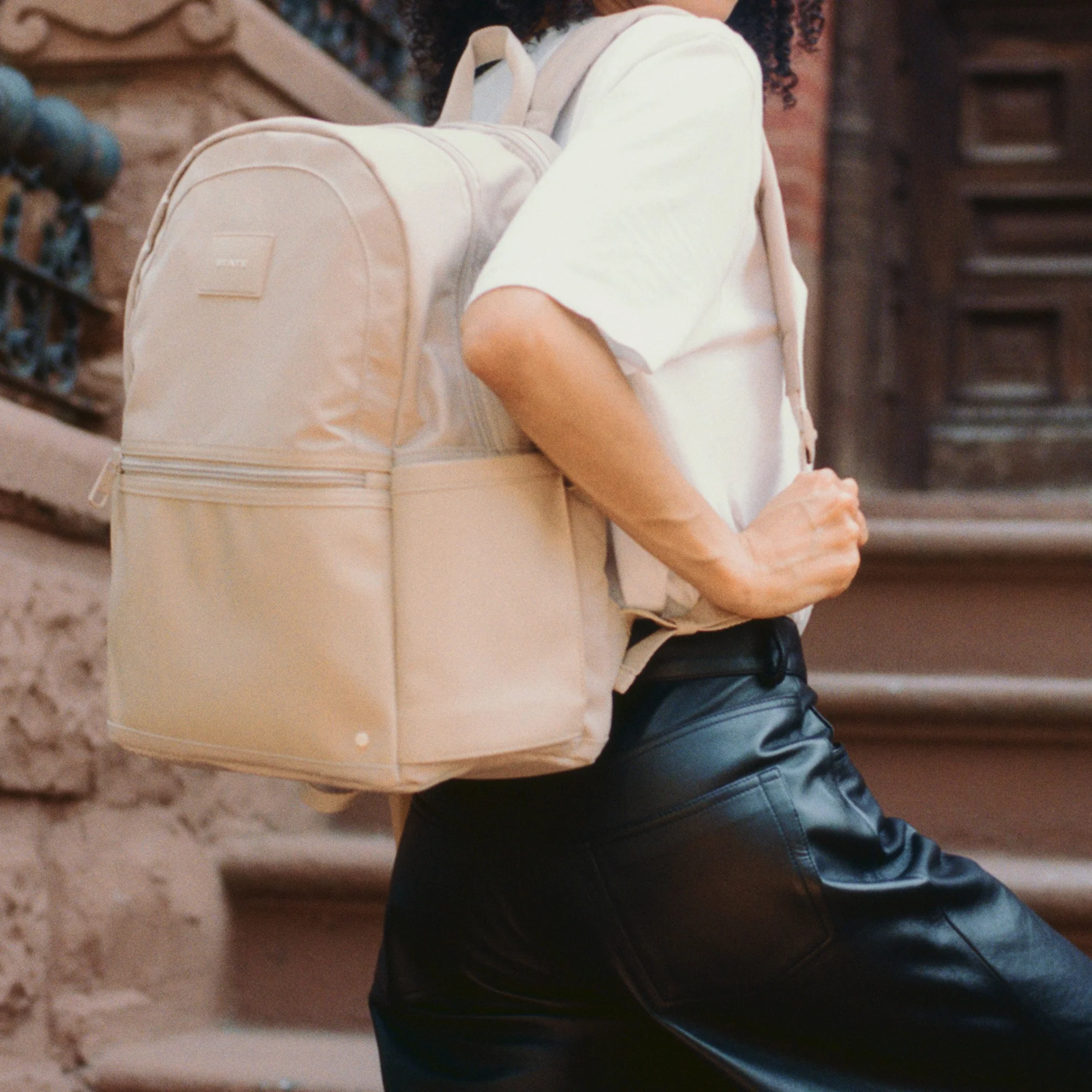 Evans Double Pocket Backpack - Image 6