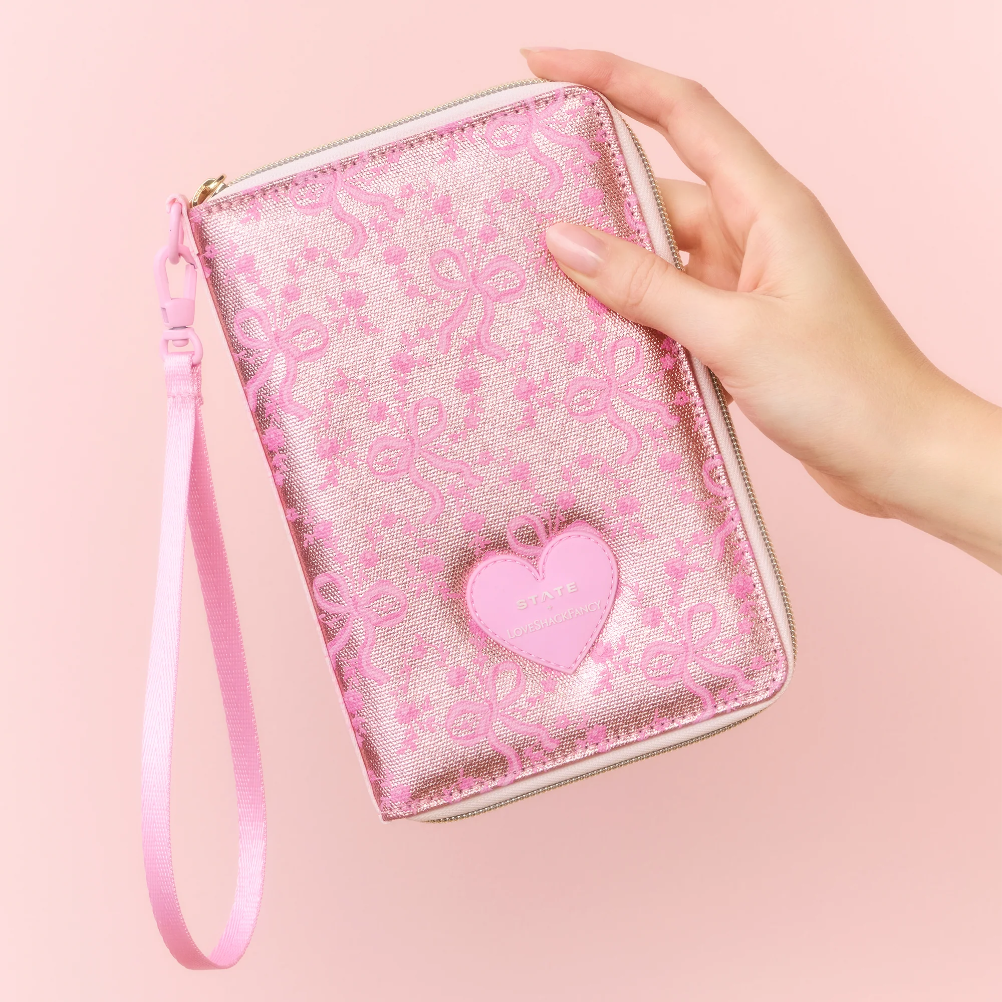 STATE x LoveShackFancy Family Passport Holder - Image 3